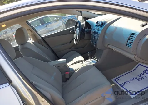 2011 Nissan Altima 2.5 z USA, uszkodzony, nr VIN 1N4AL2APXBN514744